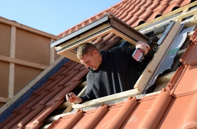 Pose de fenêtres de toit Velux à Baye
